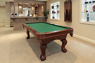 expert pool table refelting in Seattle content image3